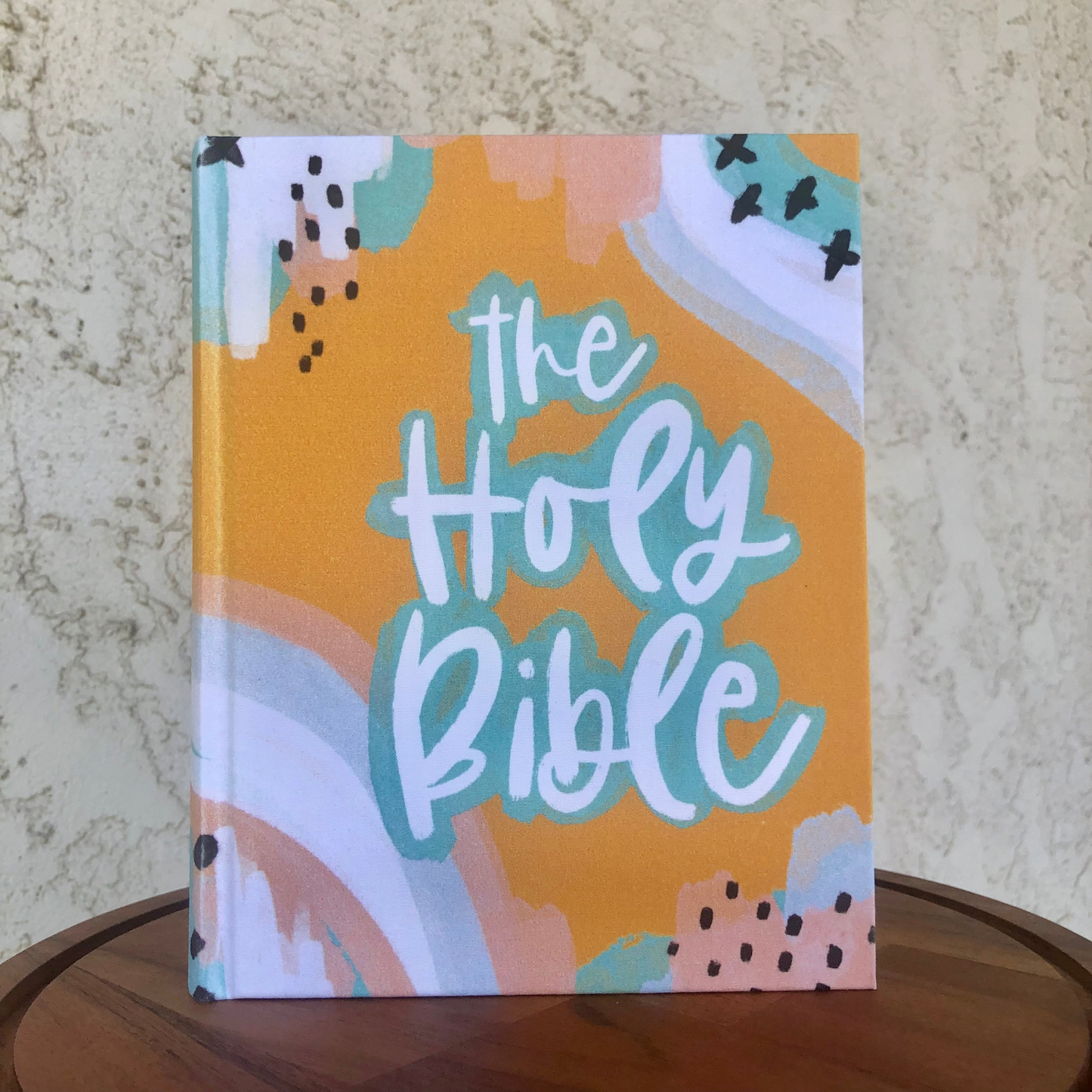 Discover Tranquility in Faith: ESV Hope and Harmony Journaling Bible